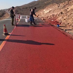 新建一是彩钢瓦喷漆翻新,地面喷涂