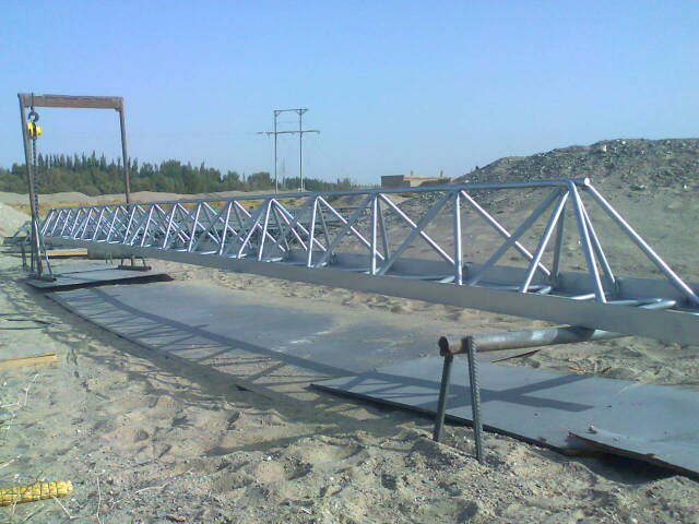 新建专业承揽大中小型喷涂翻新施工业务！